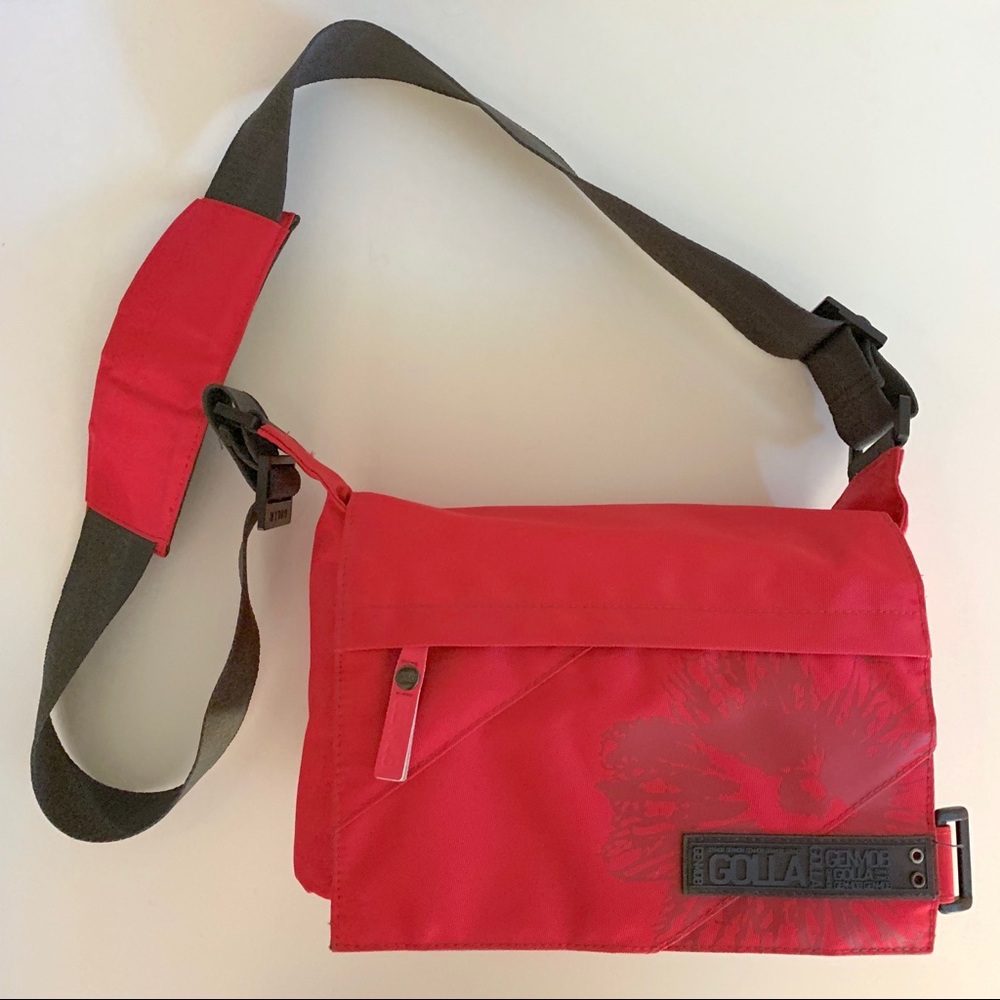 Golla DSLR camera crossbody bag